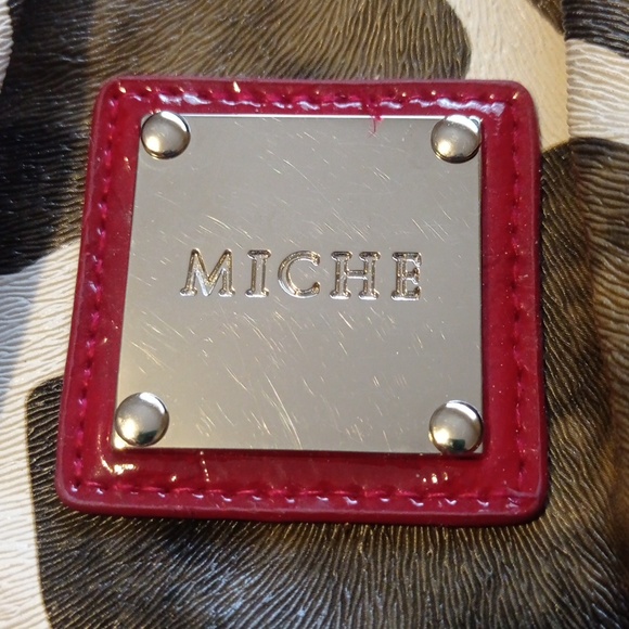 Purse - Picture 3 of 5